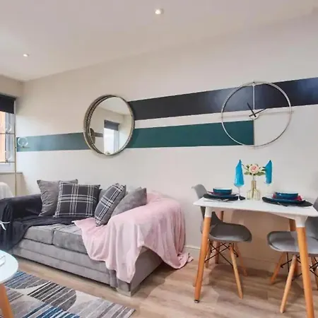 Beautiful 1 Bedroom Flat In Leeds - Sleeps 4 Экстерьер фото